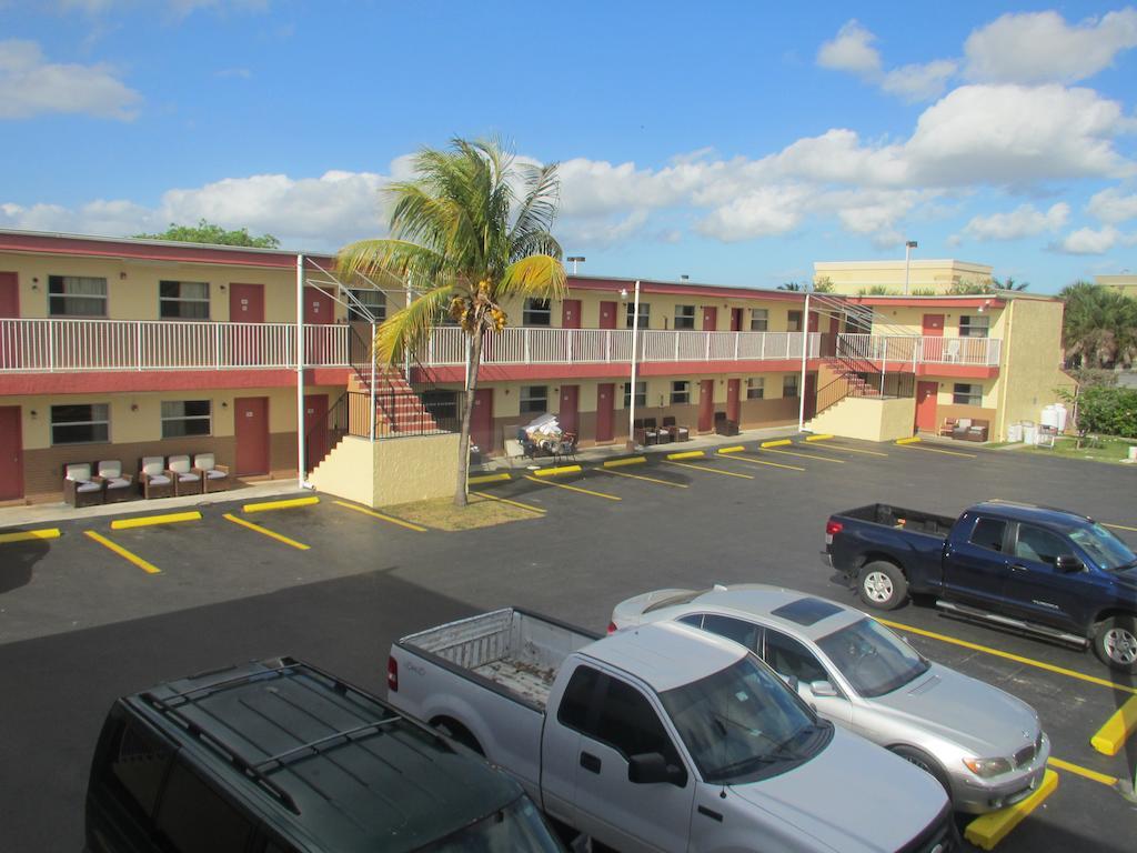 Country * Florida City